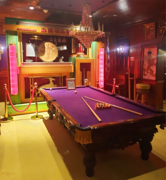 billiardroom
